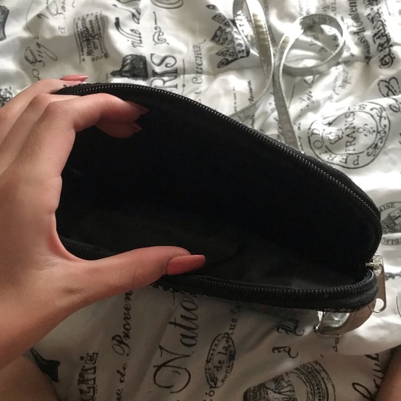 ipad case! - Picture 2 of 2